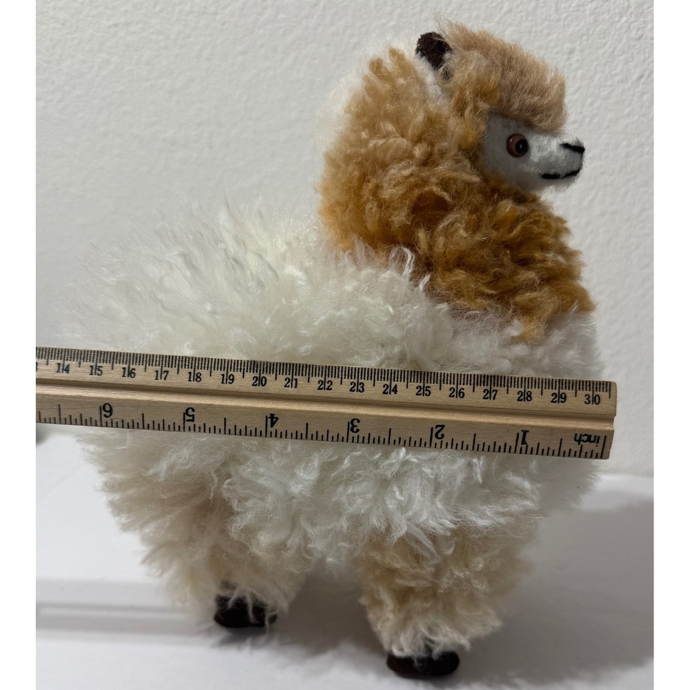 Handmade Genuine Alpaca Fur Plush Llama Figure Cream Tan 9 Inch Peru Folk Art - Picture 3 of 9